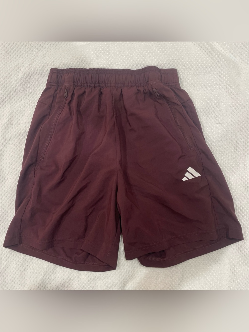 adidas AEROREADY Men’s Shorts Large 7” Burgundy Zip Pocket Training